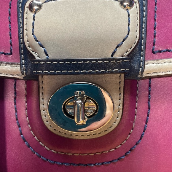 Coach Legacy Wills Purple Grey Leather two way Crossbody Bag - Picture 7 of 9